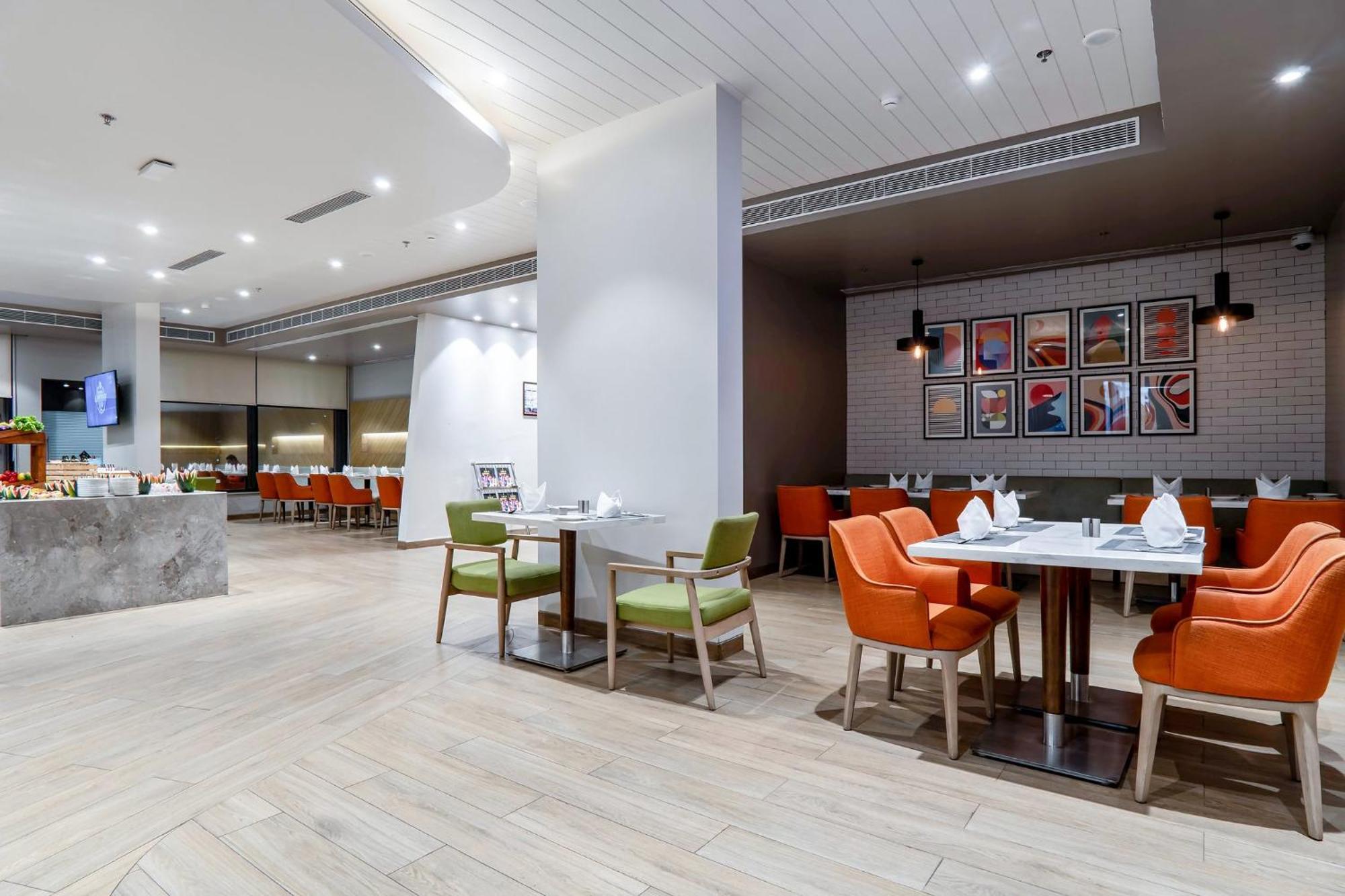 Holiday Inn Katra Vaishno Devi By Ihg Exteriör bild